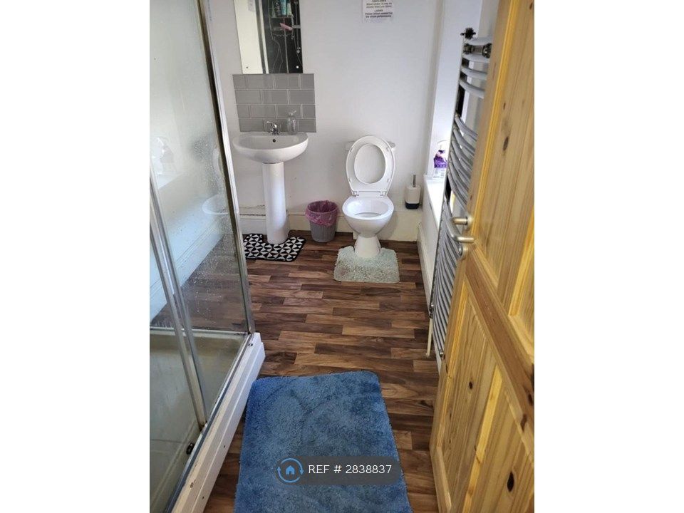 Additional image 2 of Room to rentOlive St, Port Talbot SA12