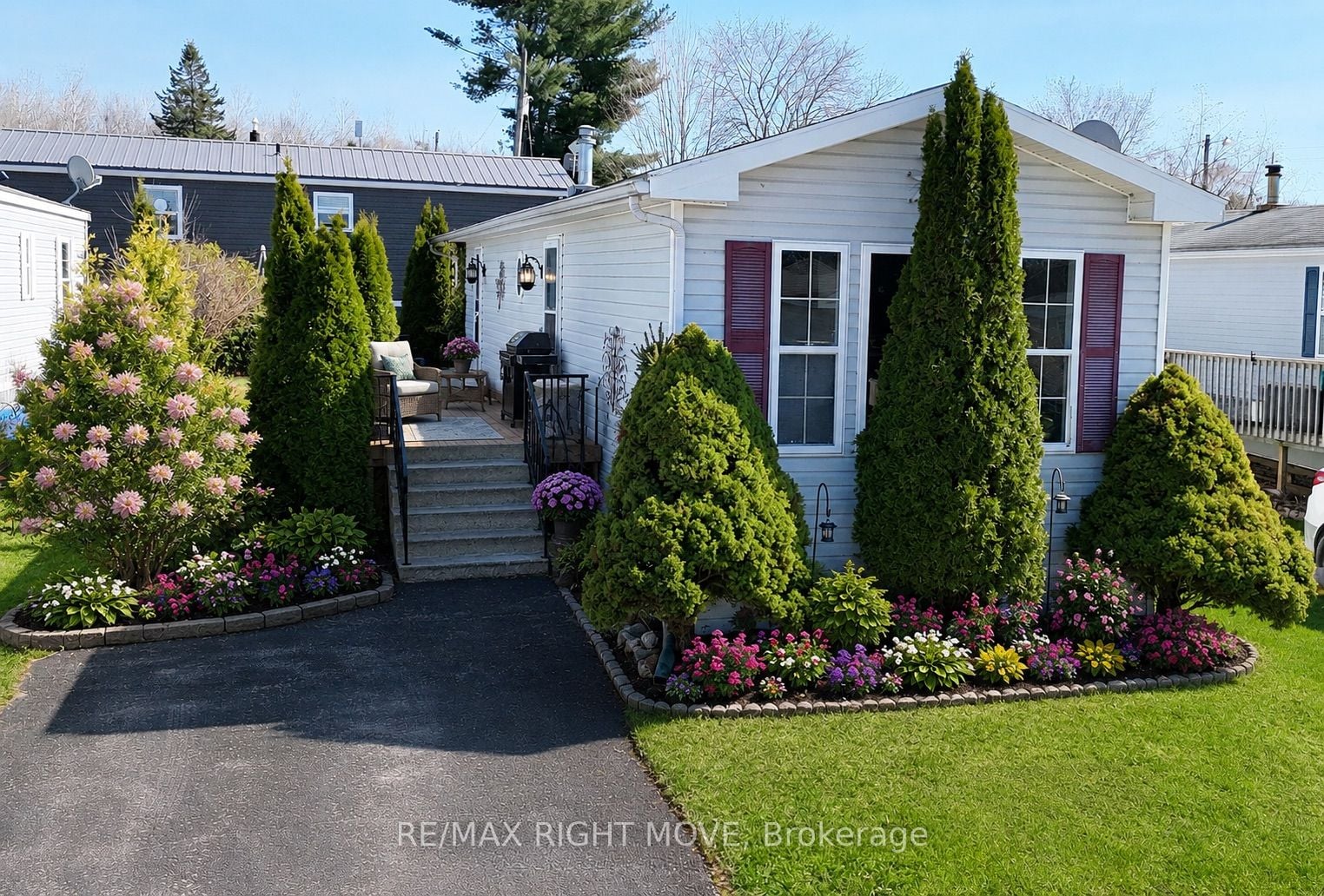 1304 Madison Street, Severn, ON, L3V 0V1