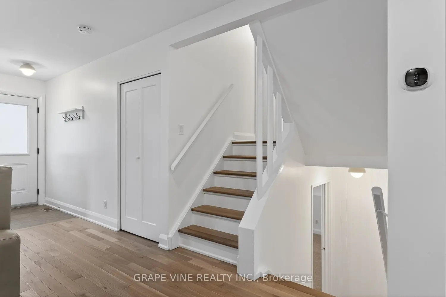 Additional image 10 of 730 Holt Crescent