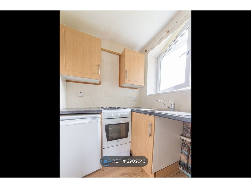Additional image 6 of Studio to rentEbury Houses, Croesyceiliog, Cwmbran NP44