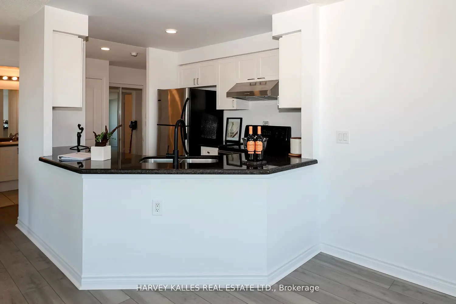 Additional image 15 of 1030 Sheppard Avenue 803