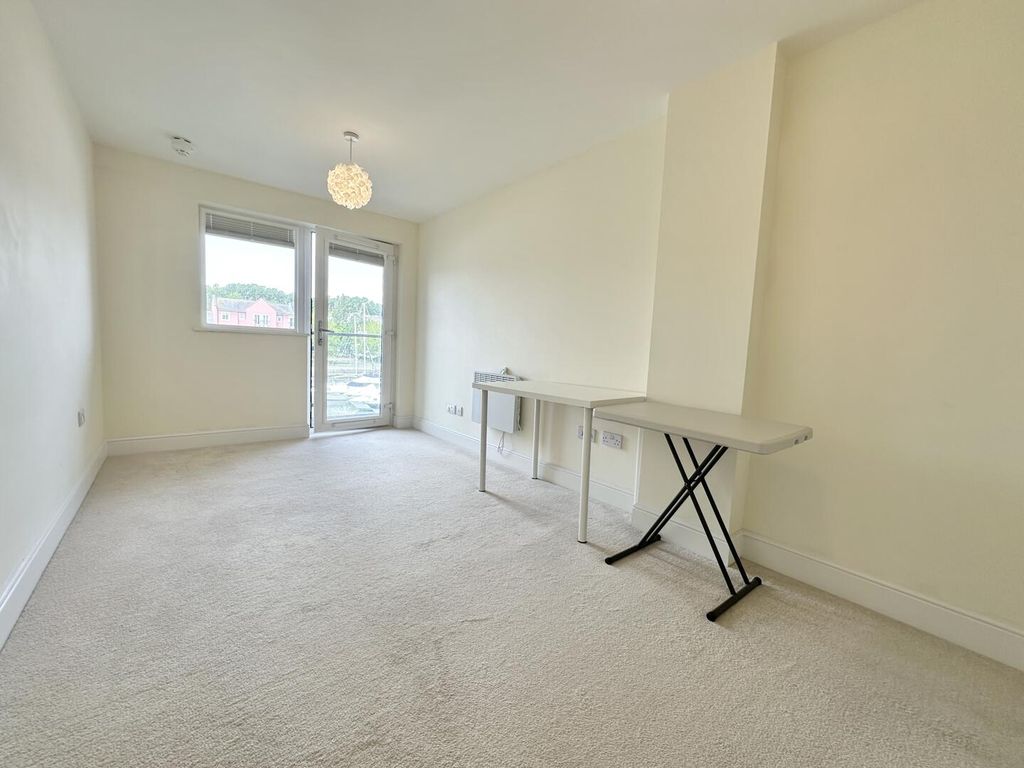 Additional image 11 of 2 bed flat to rentMerchant Sq, Portishead BS20