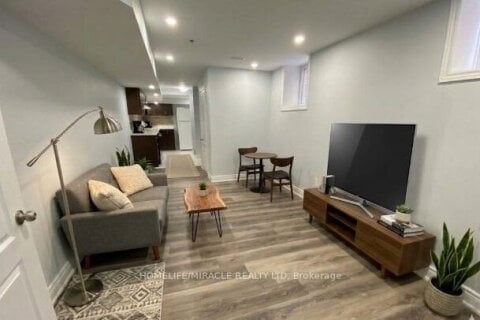 Additional image 7 of 107 Castle Oaks Crossing, Brampton, ON, L6P 3V2