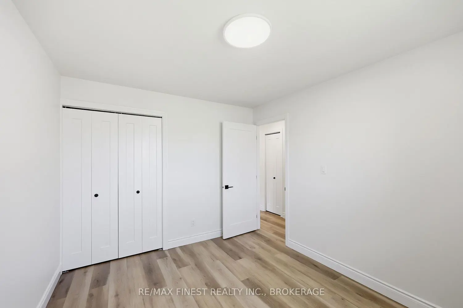 Additional image 6 of 882 Beaconhill Court