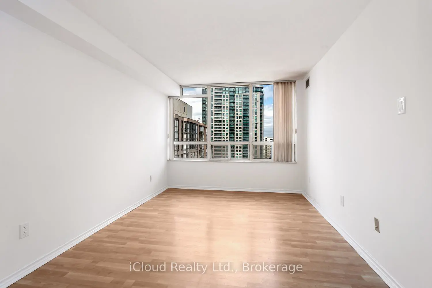 Additional image 17 of 285 Enfield Place 2111