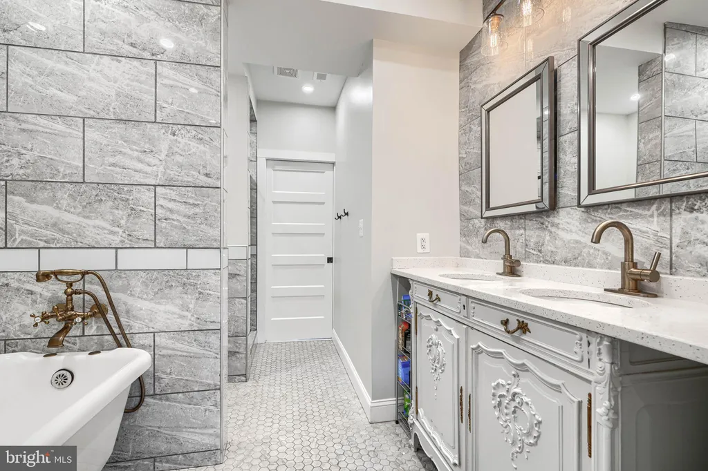 Additional image 21 of 4416 Roland Avenue, Baltimore, MD 21210