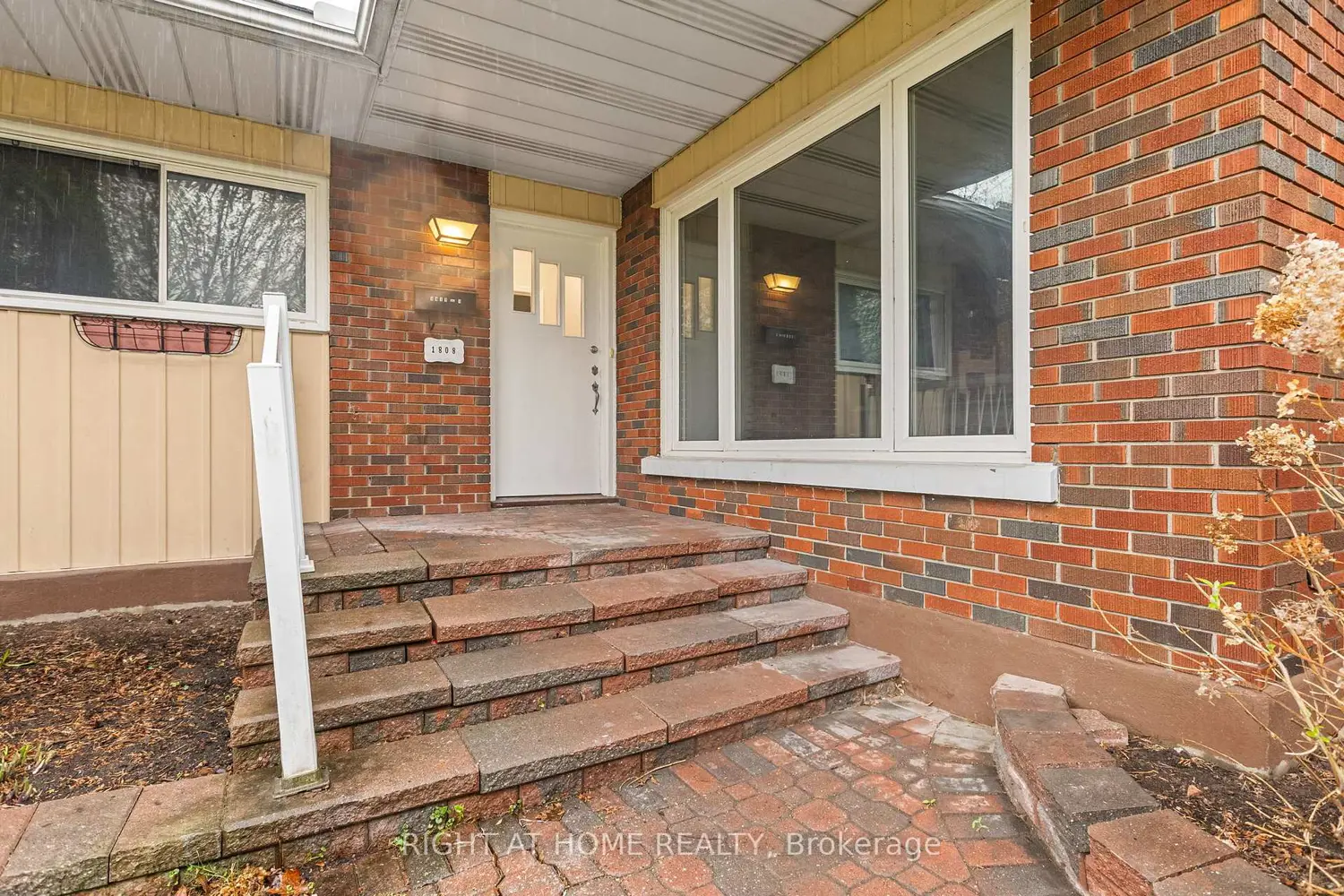 1808 Gilbert Avenue photo 2