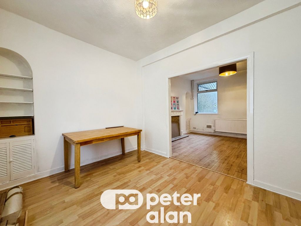 Additional image 4 of 4 bed terraced house to rentHigh Street, Maesteg CF34
