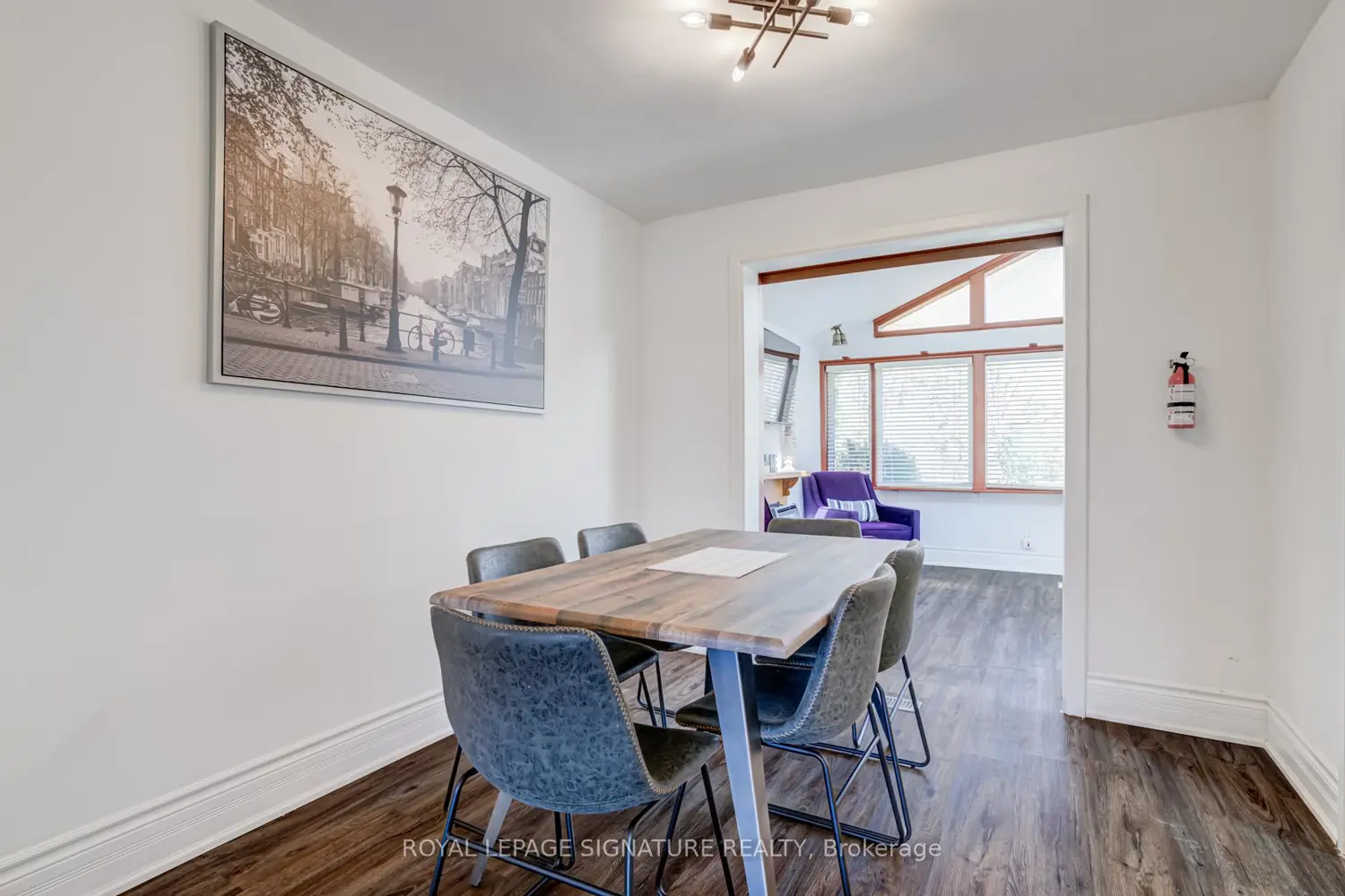 Additional image 7 of 411 Maplehurst Avenue