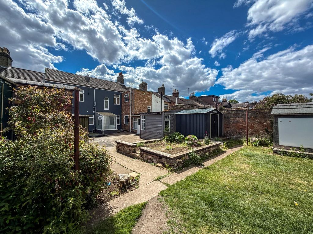 4 bed detached house to rentMonument Street, Peterborough, Cambridgeshire PE1