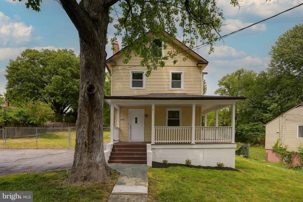 4904 Delaware Street, College Park, MD 20740