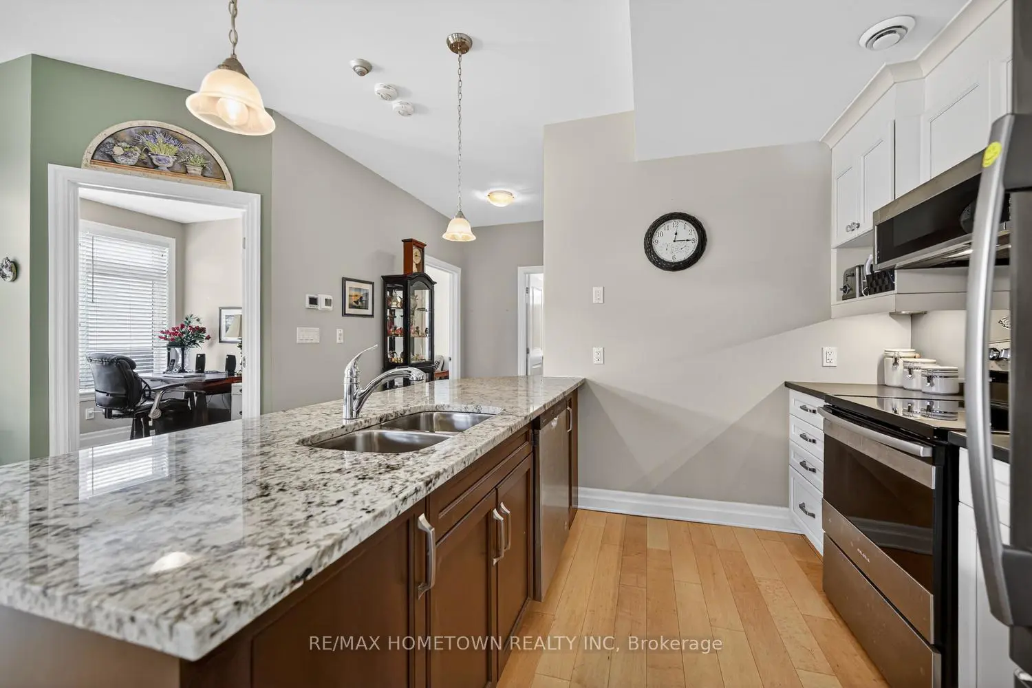 Additional image 8 of 1109 Millwood Avenue 101
