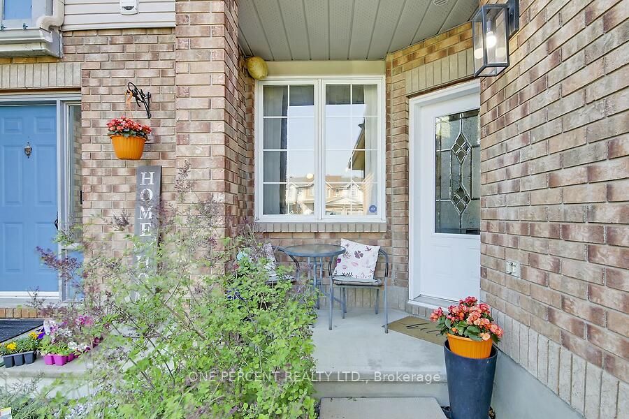 Additional image 2 of 166 Beatrice Drive, Ottawa, ON, K2J 4N9