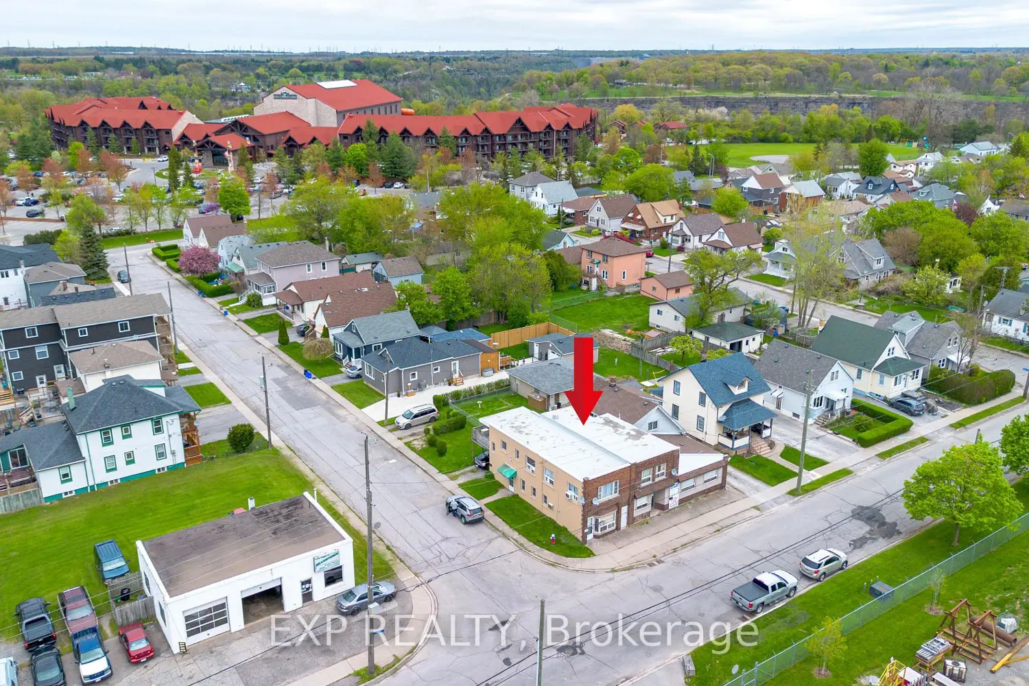 Additional image 18 of 4727-4729 Ferguson Street