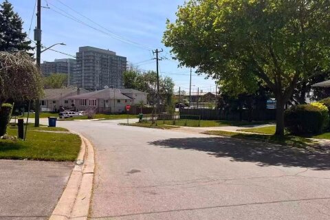 Additional image 6 of 52 Walter Avenue, Newmarket, ON, L3Y 2T3