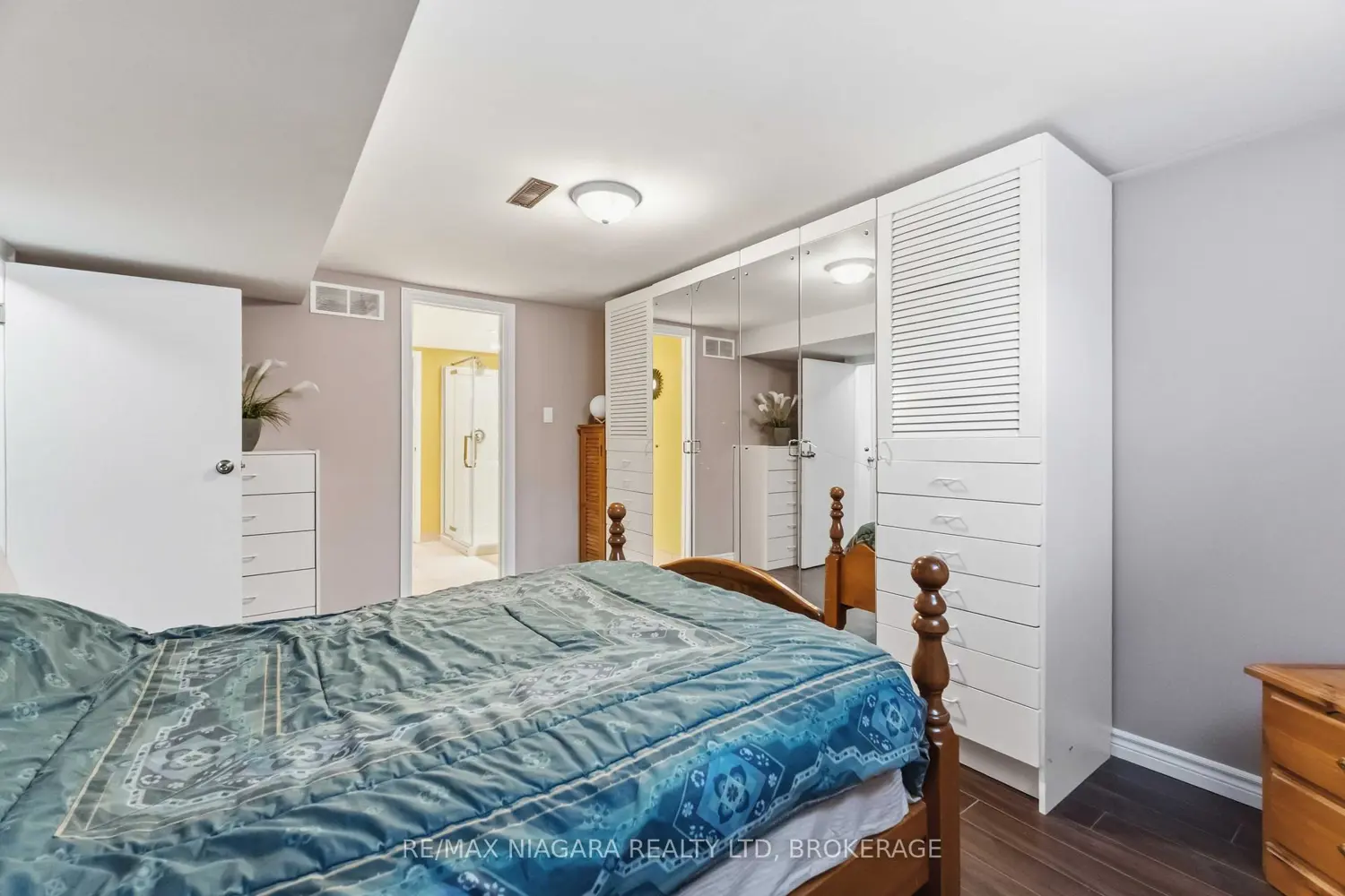 Additional image 14 of 4 Rossie Place