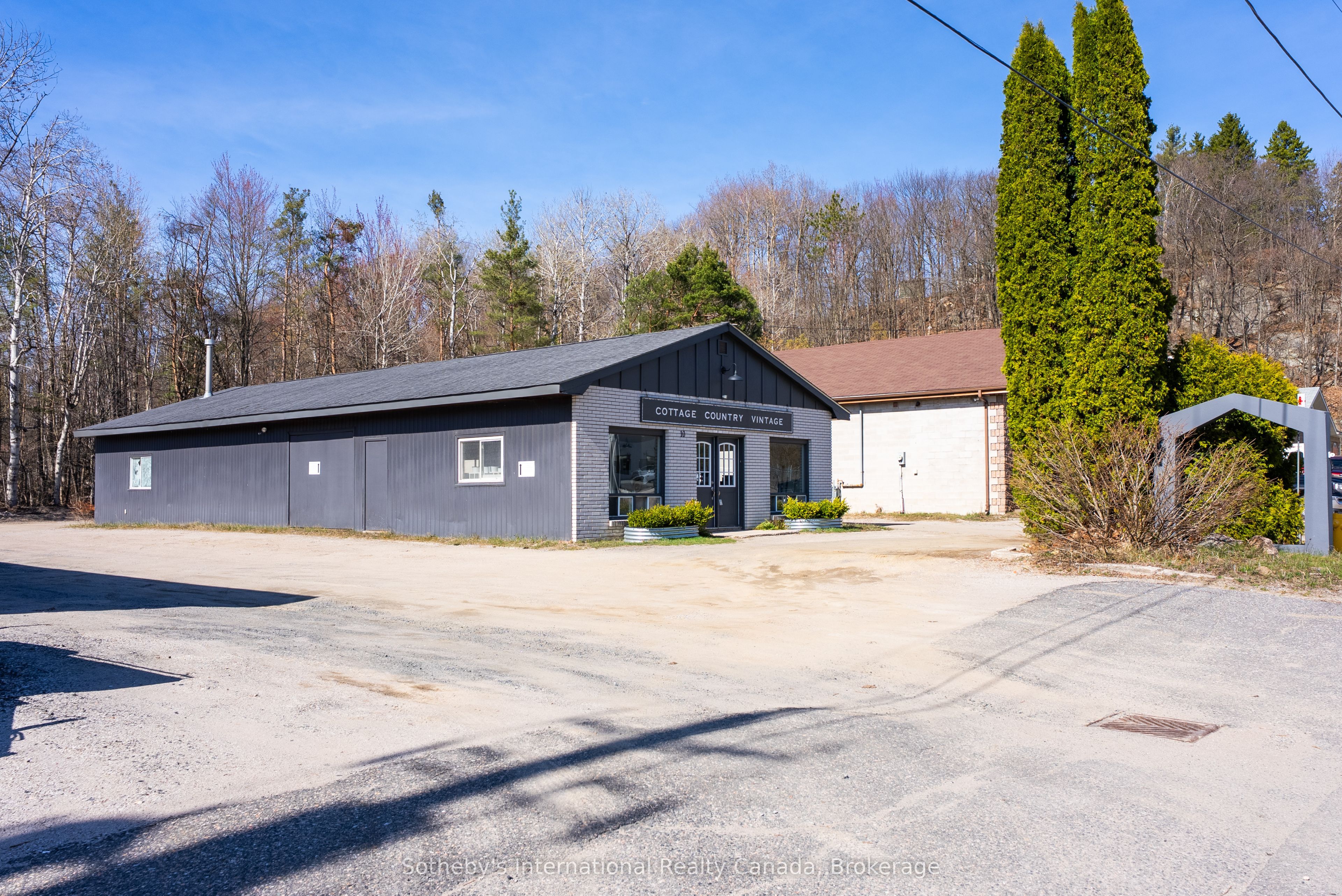 Additional image 3 of 10 Armstrong Street, Bracebridge, ON, P1L 1C1
