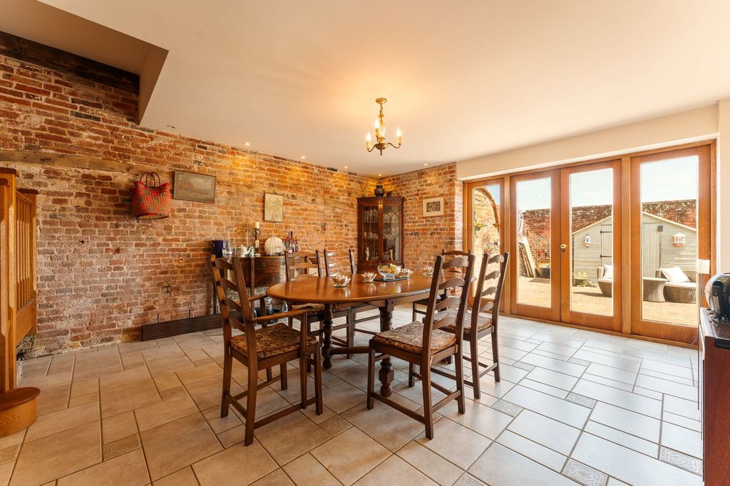 Additional image 24 of 4 bed detached house to rentStock Lane, Landford, Salisbury SP5