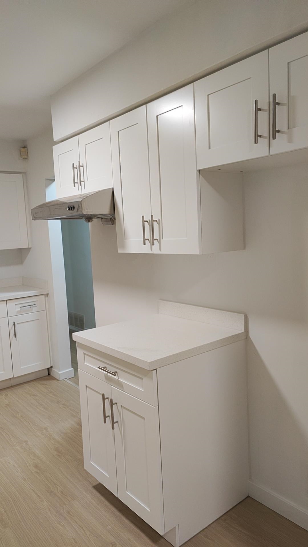 Additional image 4 of Upper-6568 Georgia Street E, Burnaby, BC, V5B 1V8
