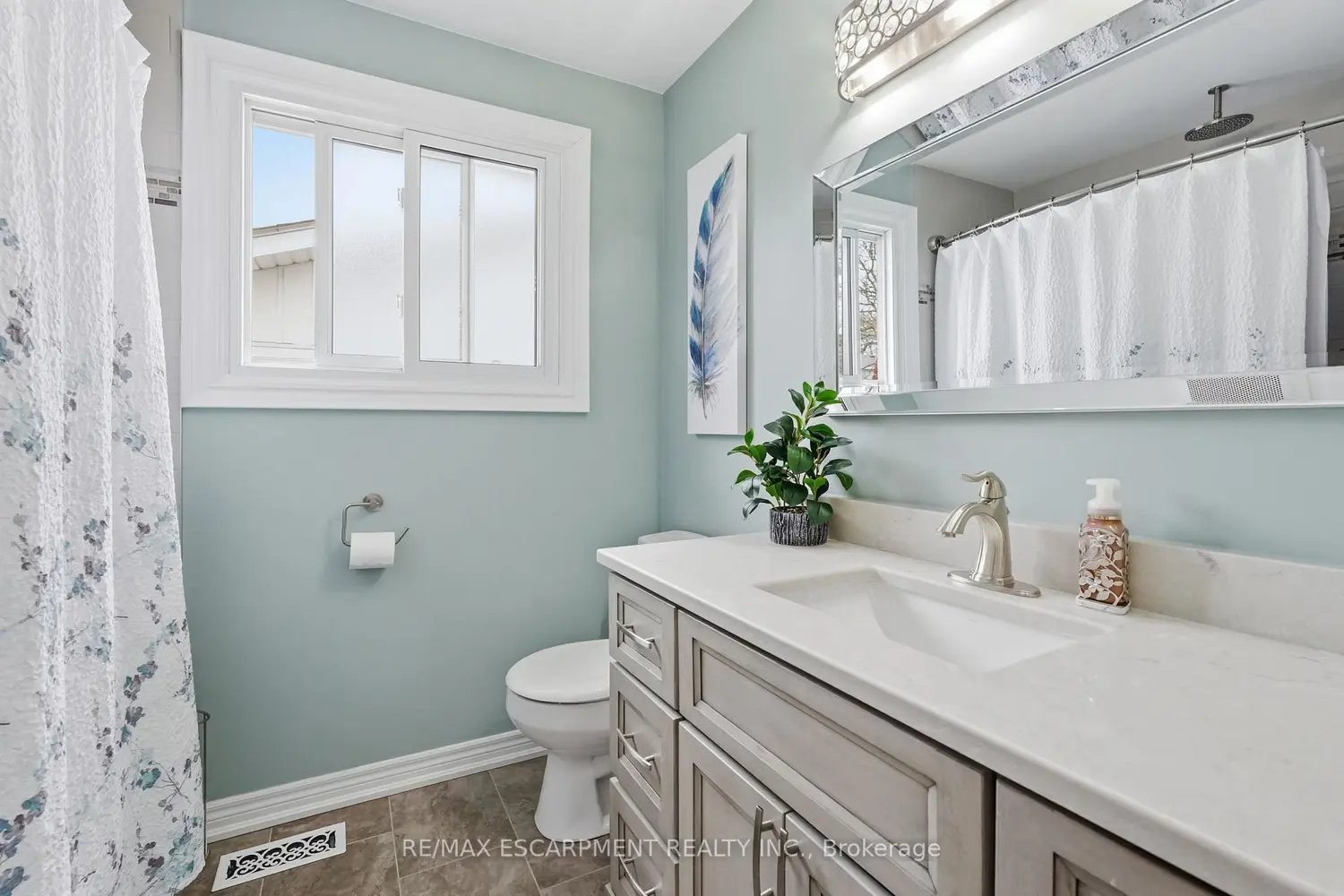 Additional image 11 of 300 Eaglewood Drive