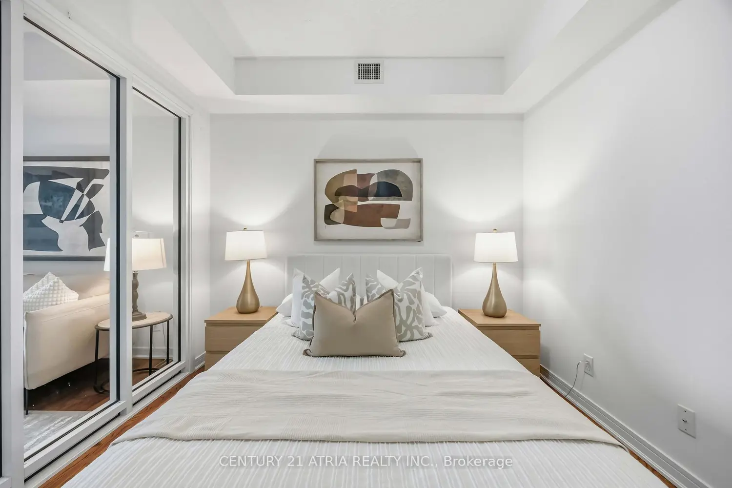 Additional image 11 of 9199 Yonge Street 518