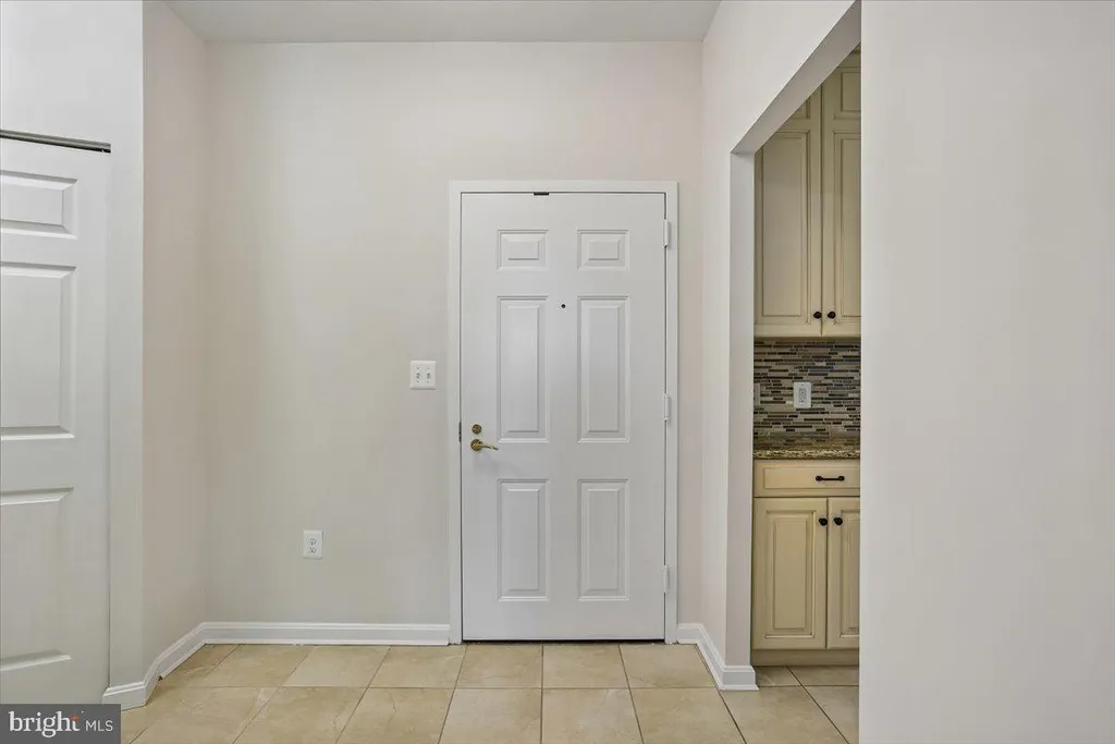 3005 Leisure World Boulevard S Unit 515, Silver Spring, MD 20906 photo 3