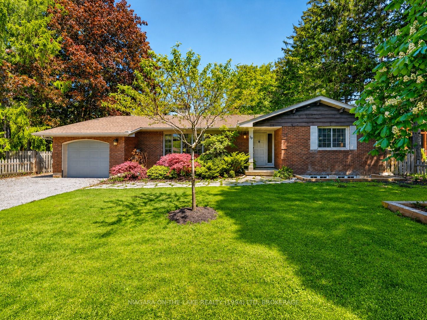 29 Circle Street, Niagara-on-the-lake, ON, L0S 1J0