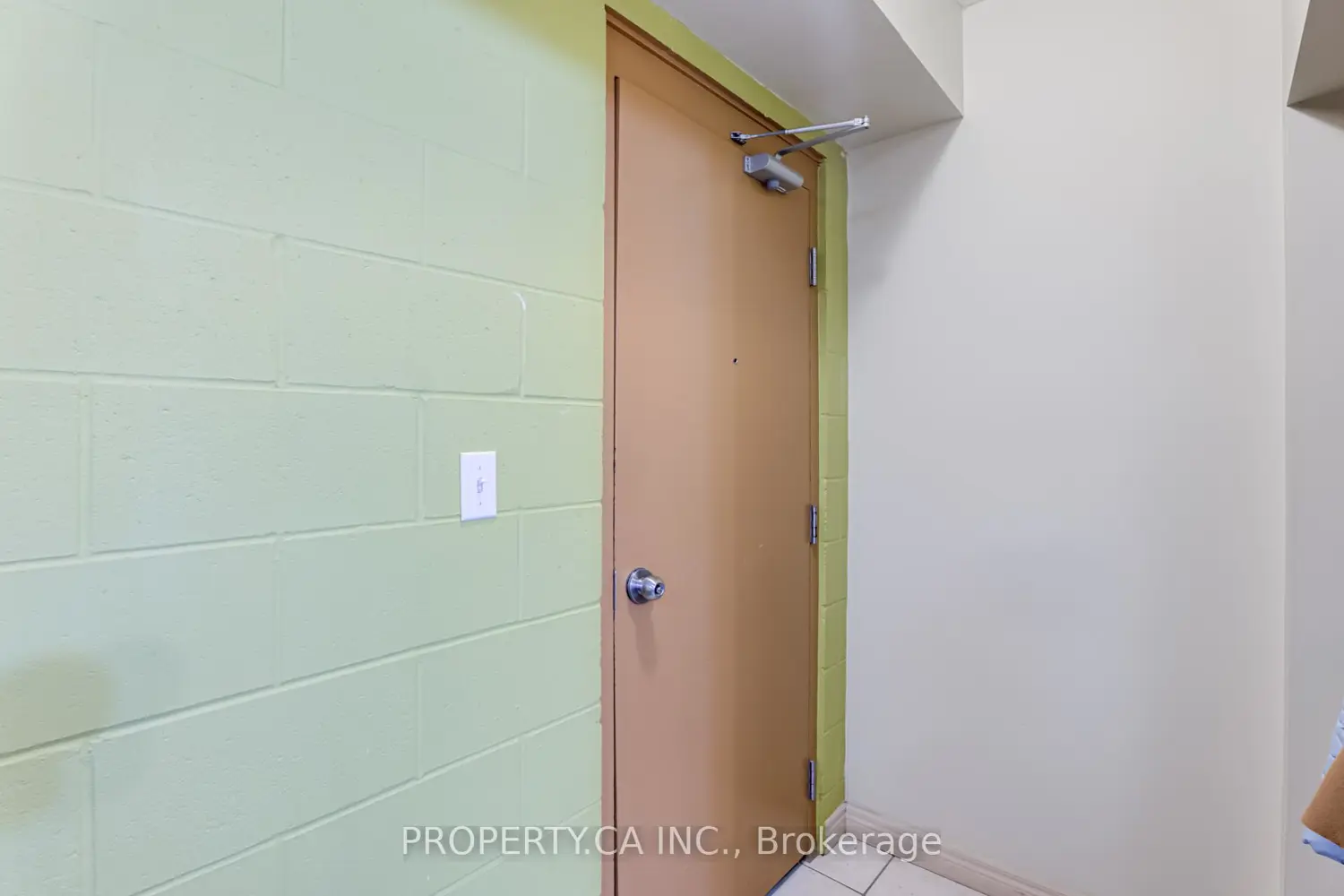 Additional image 2 of 253 Lester Street 204