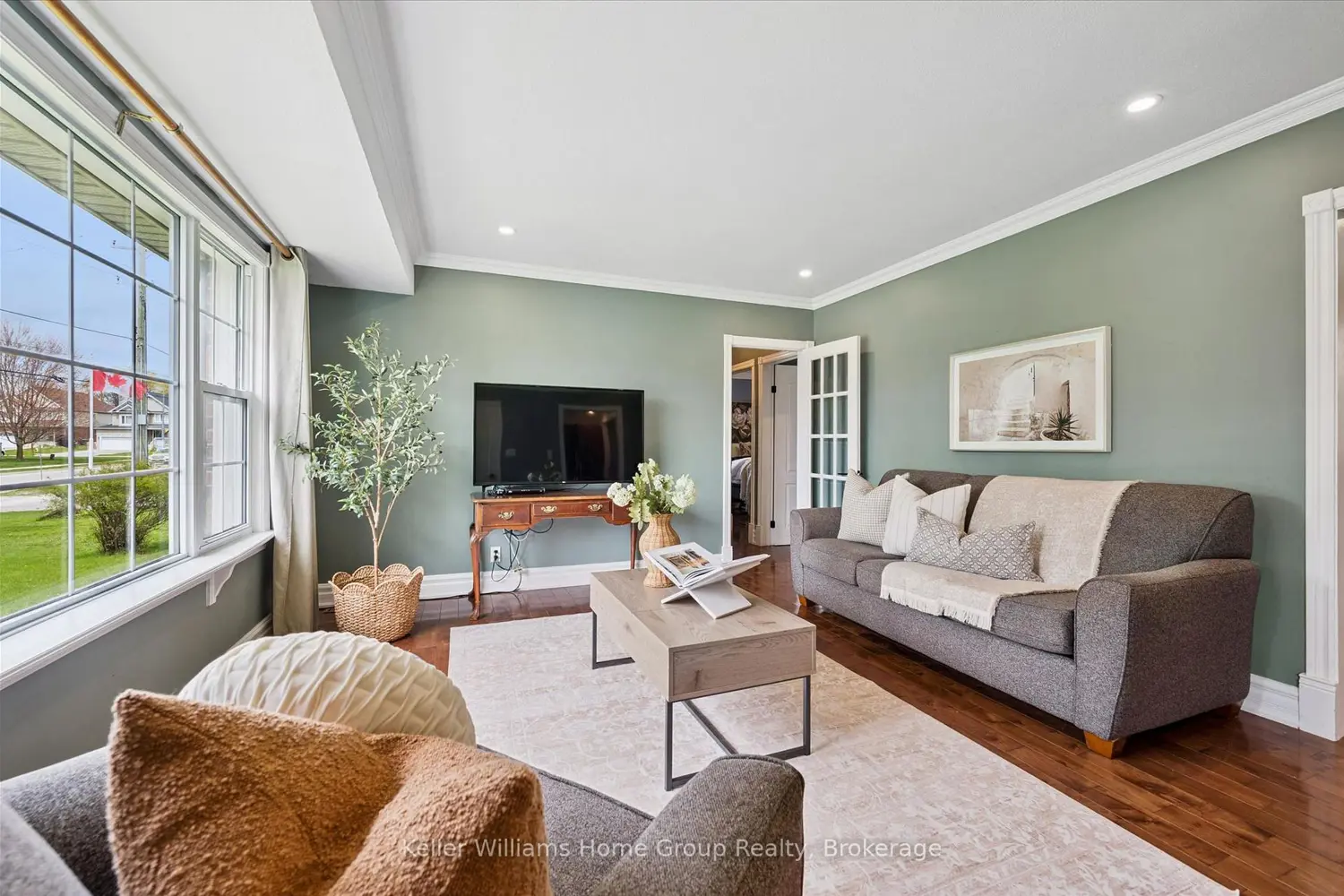 Additional image 5 of 370 Gordon Street