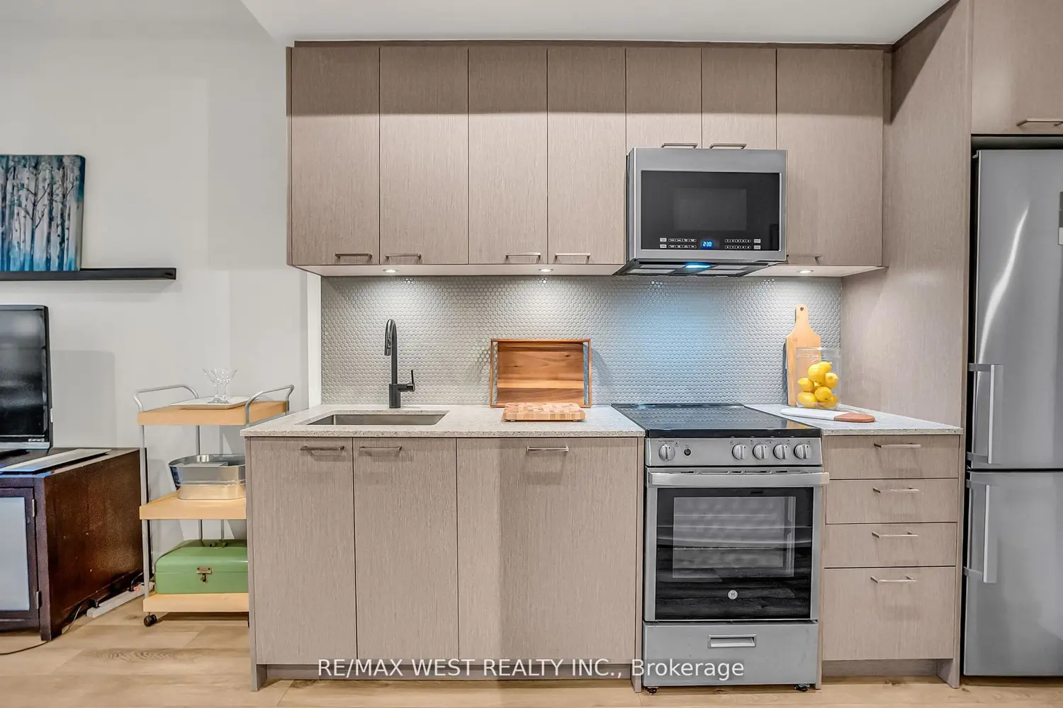 Additional image 10 of 1808 St. Clair Avenue 617