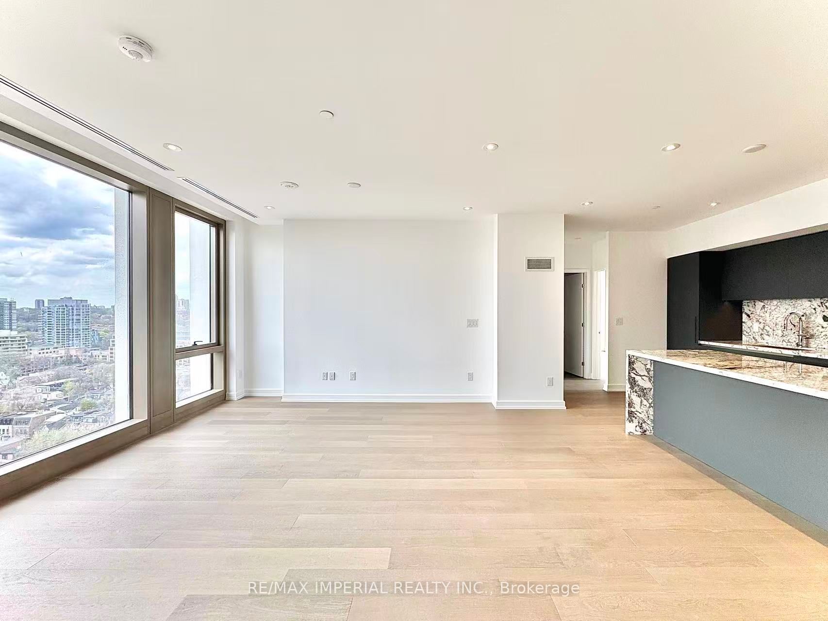 Additional image 3 of 1802-1315 Bay Street, Toronto, ON, M5R 0E4