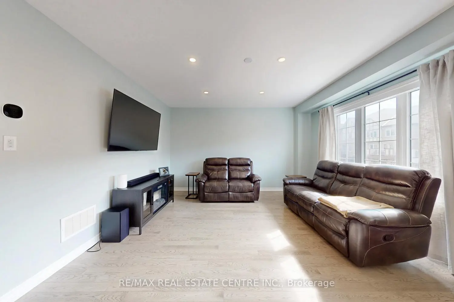 Additional image 7 of 32 Bluegill Crescent