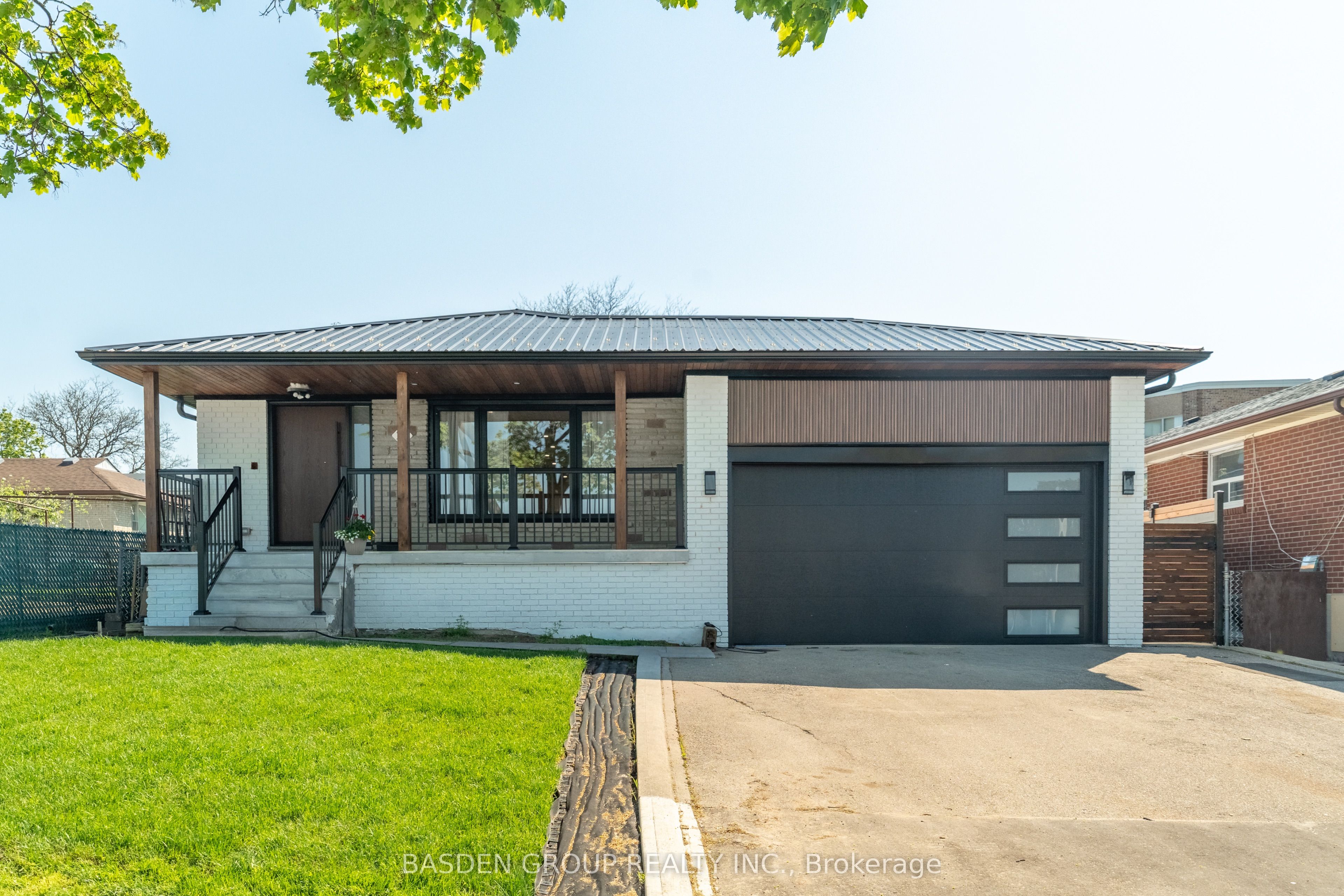 Additional image 2 of 21 Mayberry Road, Toronto, ON, M3N 2A5