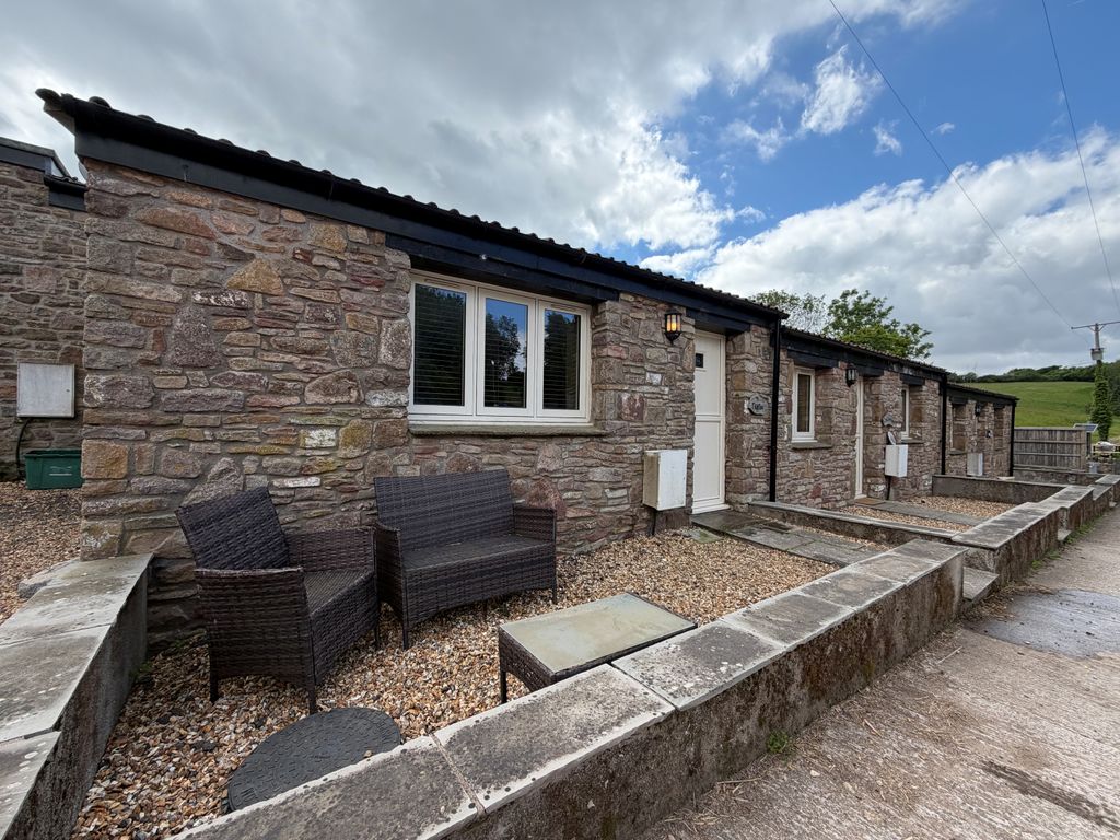 2 bed flat to rentPortbury Lane, Bristol BS20