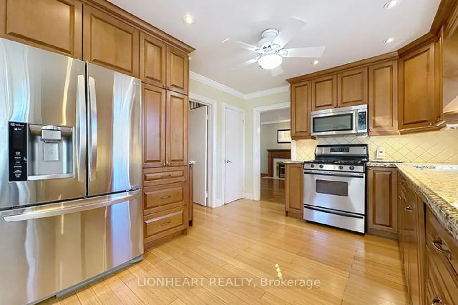 Additional image 14 of 1475 Garnet Avenue