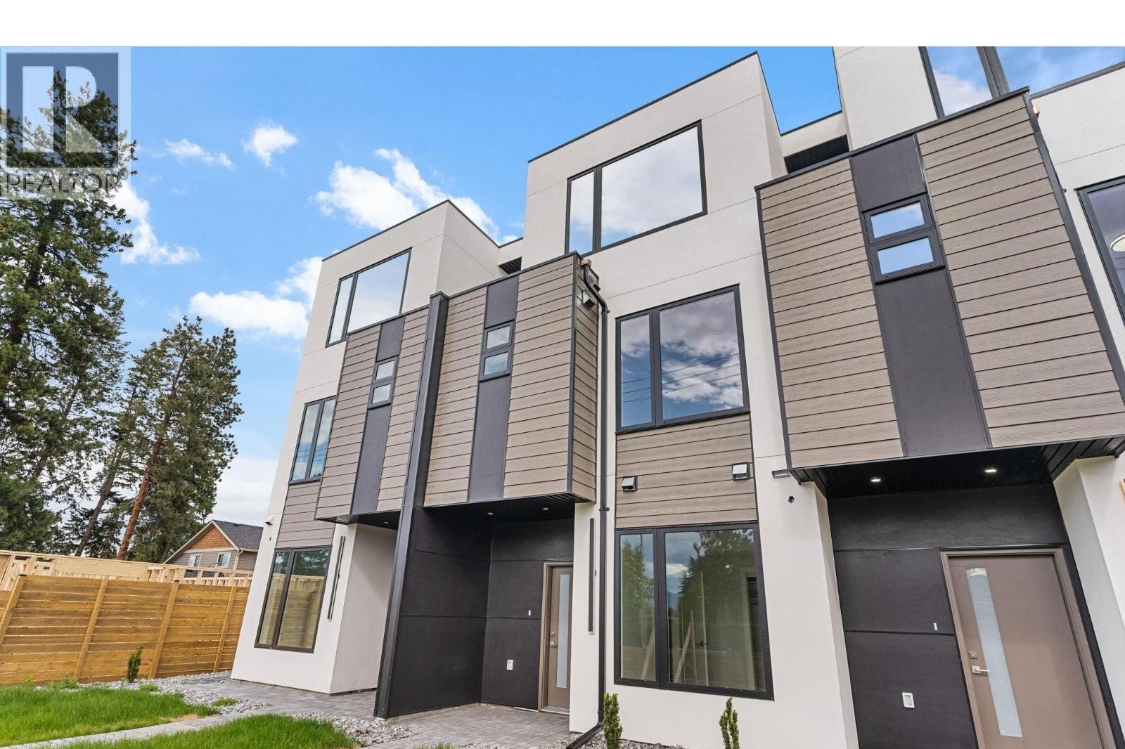 Additional image 7 of 4565 Gordon Drive, Kelowna, BC, V1W1T3