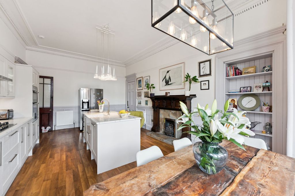 Additional image 6 of 5 bed flat for saleHighburgh Road, Flat 1/2, Dowanhill, Glasgow G12