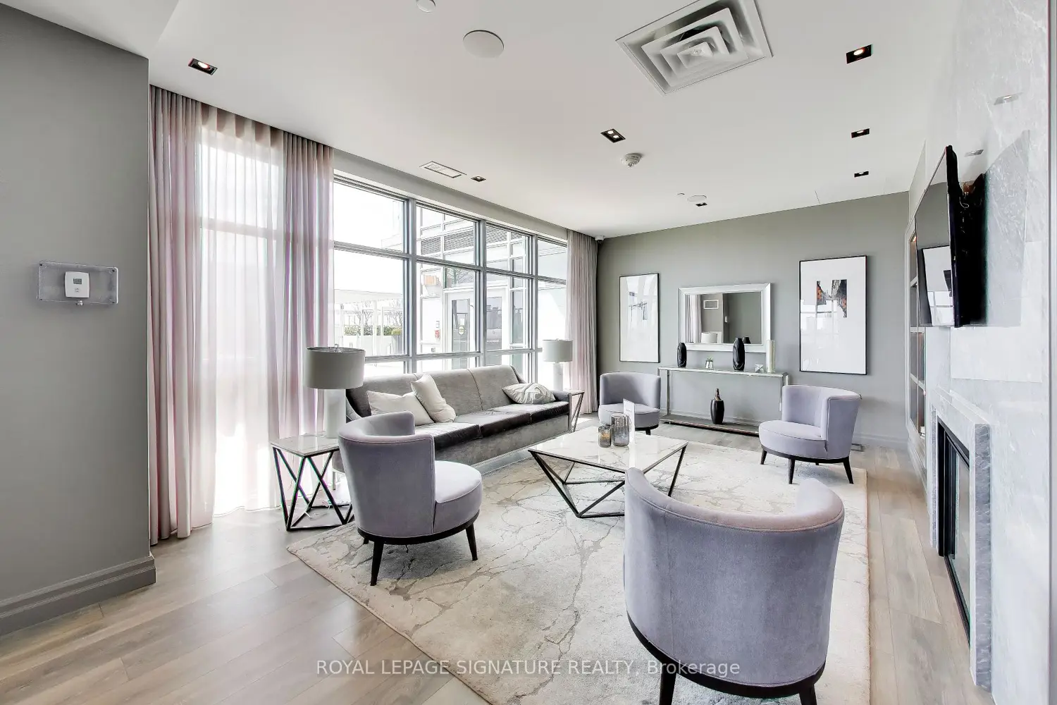 Additional image 13 of 501 St Clair Avenue 501