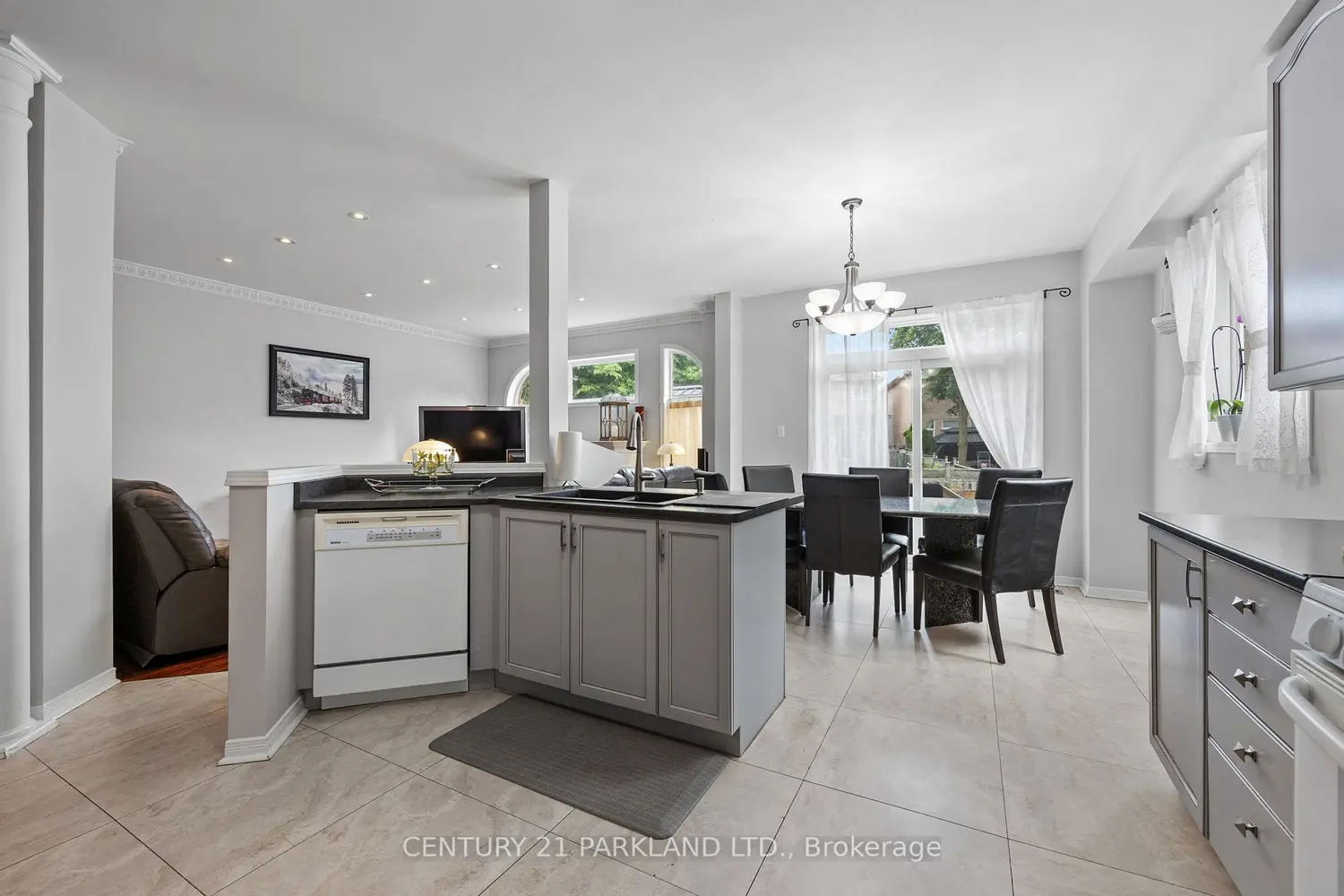 Additional image 6 of 40 Lady Fern Drive