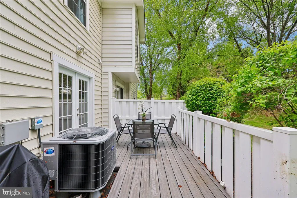 Additional image 55 of 32 Amarillo Court Unit 121, Germantown, MD 20874