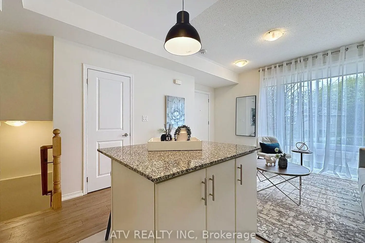 26 Fieldway Road 35 photo 3