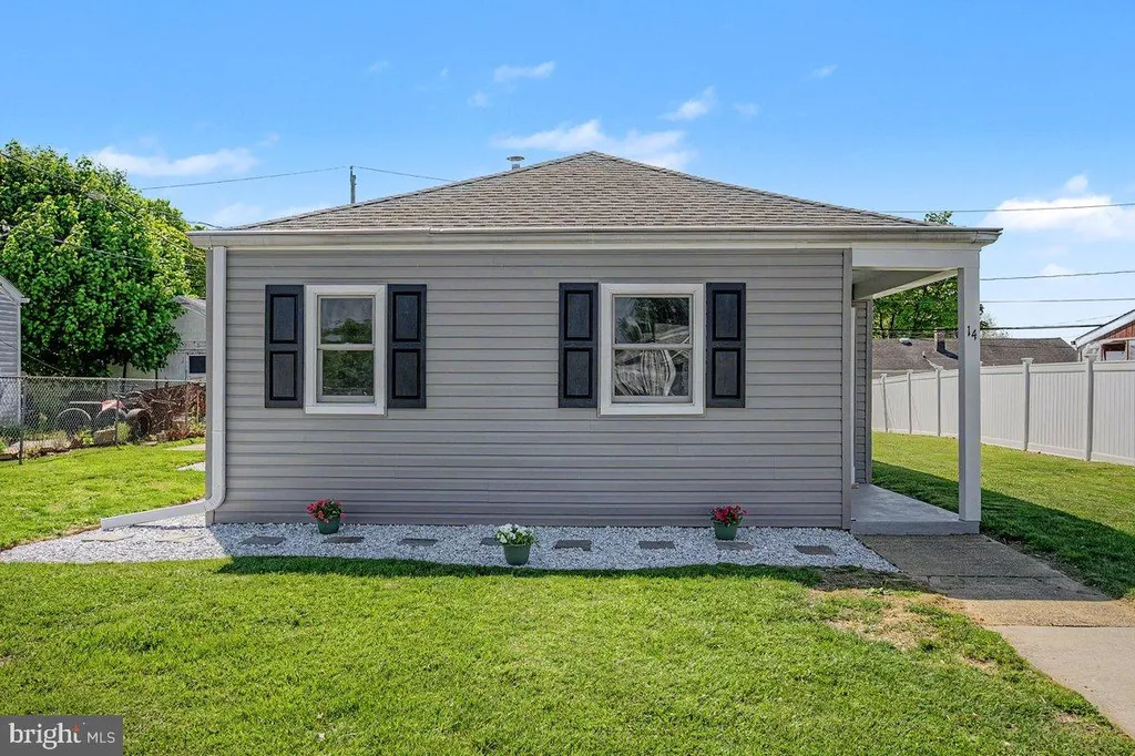14 Lynbrook Road, Wilmington, DE 19804