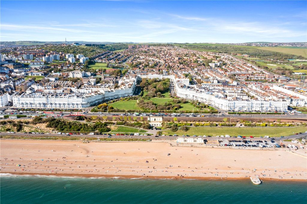 Additional image 20 of 4 bed flat for saleSussex Square, Brighton, East Sussex BN2