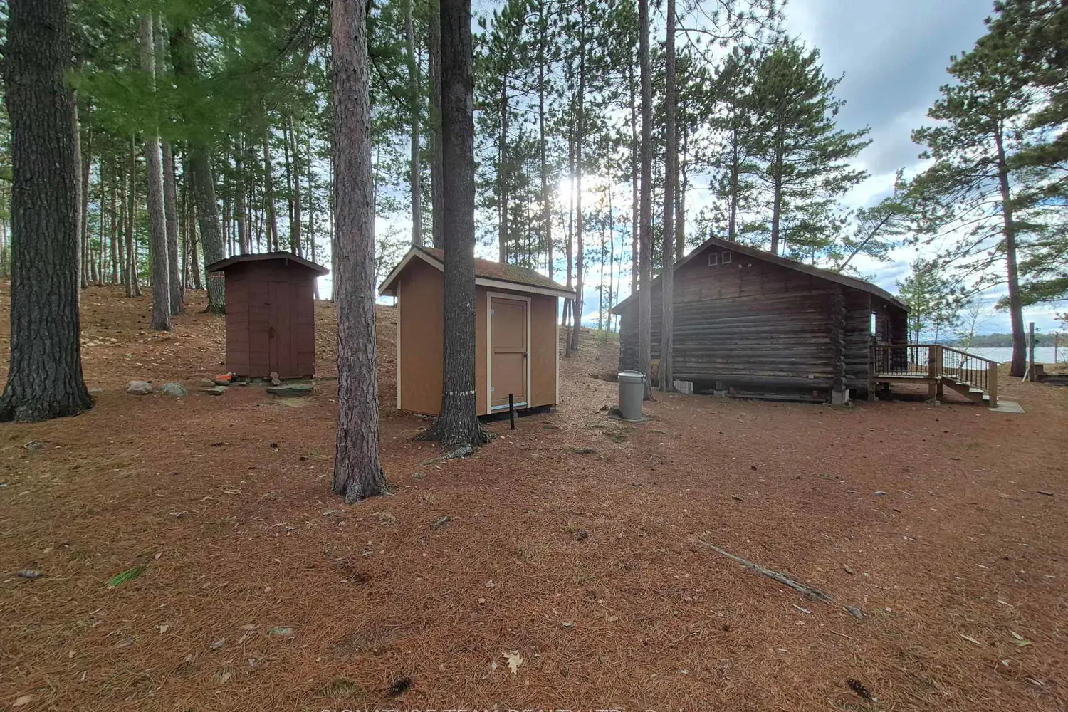 Additional image 4 of 1796B Round Lake Road