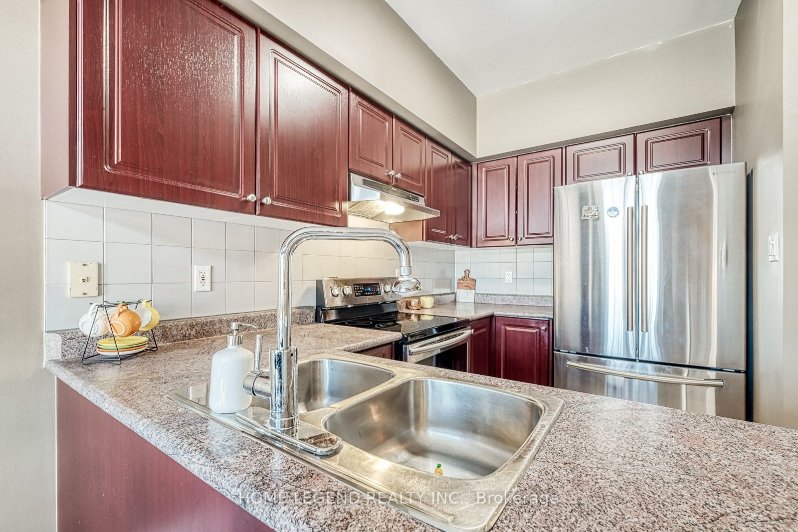 Additional image 4 of 28 Loring Doolittle Court, Aurora, ON, L4G 7Y8