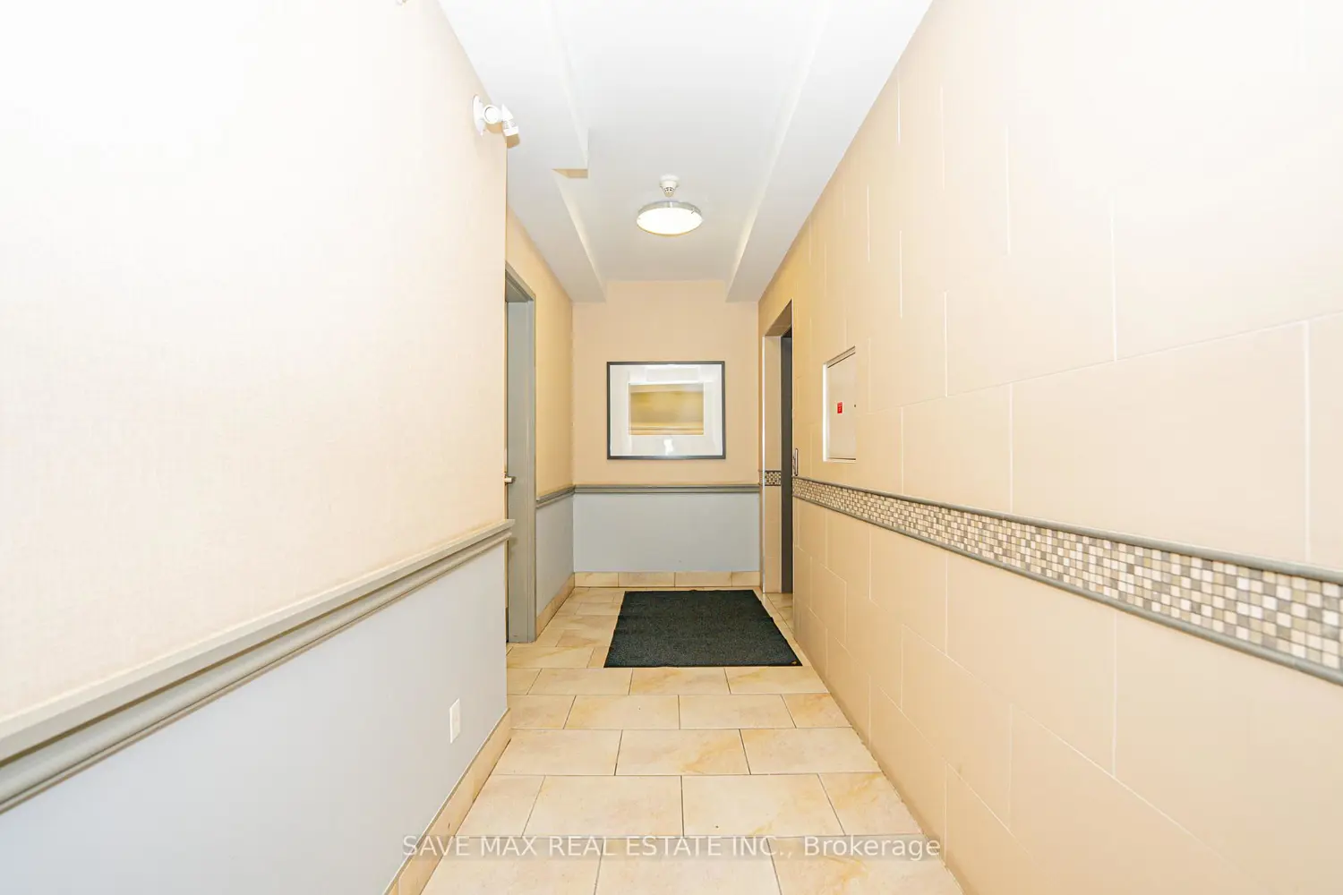 Additional image 4 of 3075 Thomas Street 213