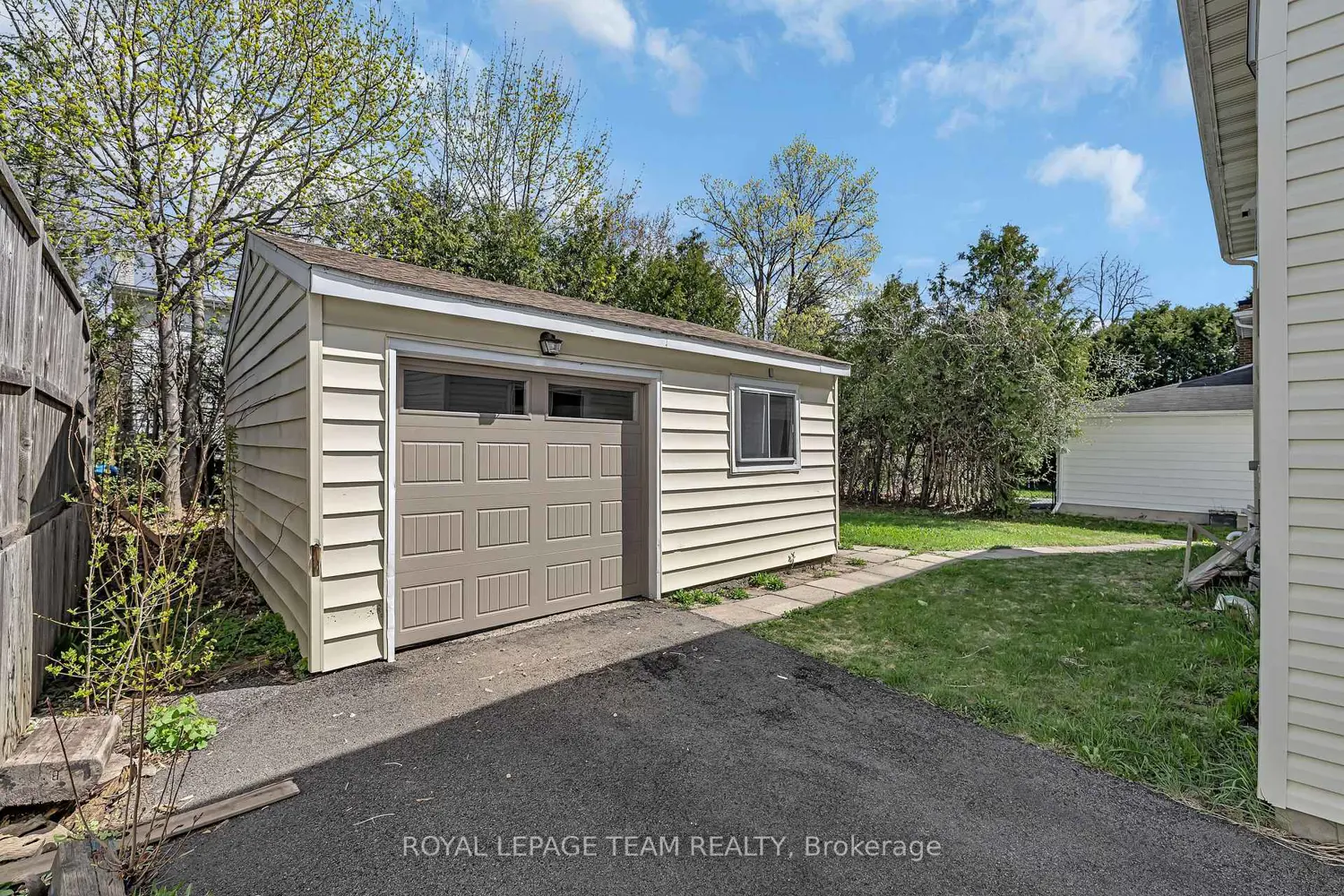 Additional image 20 of 73 Southpark Drive