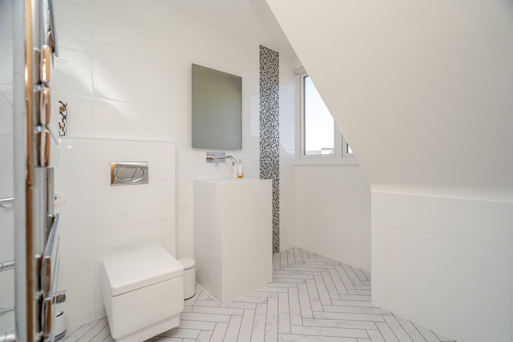 Additional image 41 of 6 bed detached house for saleOrchard Road, Pulloxhill, Bedford MK45