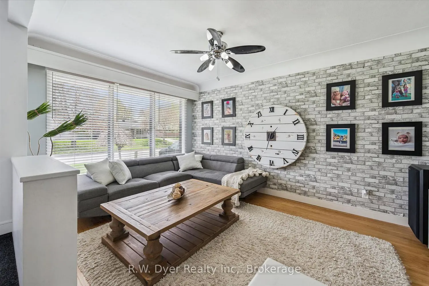 Additional image 5 of 1183 Homuth Avenue