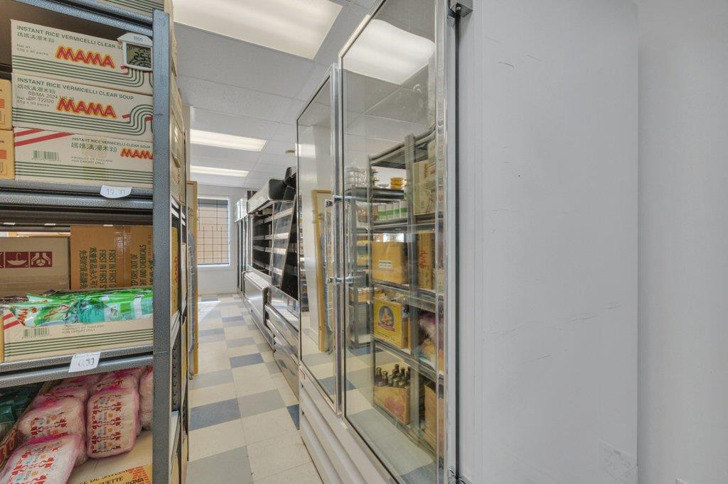 Additional image 6 of 12758 Fort Road, Edmonton, AB